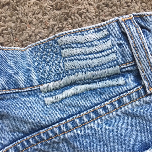 Revice Distressed Cutoff Denim Shorts - Size 27 - Picture 9 of 16